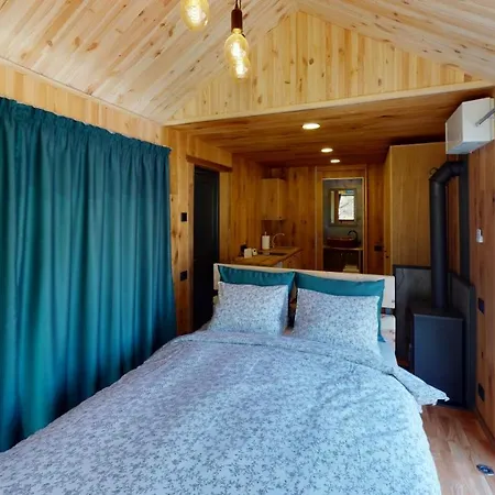 Campingplatz Casuta De Sub Cires